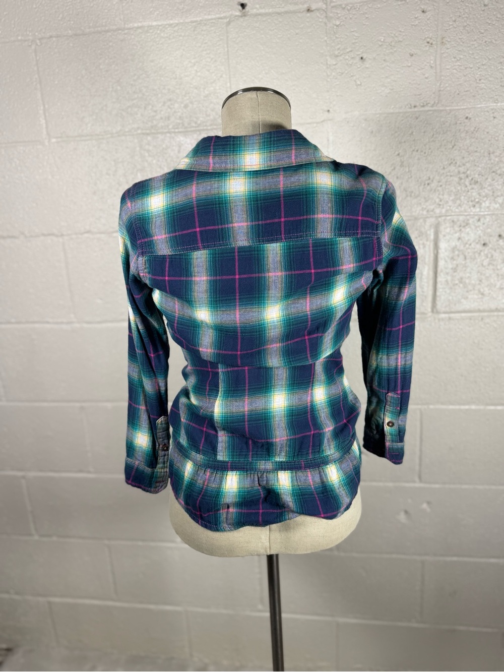 Hollister Y2K Plaid Button Shirt With Drawstring Waist Size Small - Picture 3 of 10
